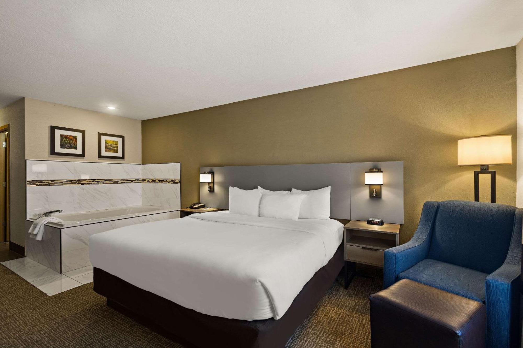 Comfort Inn Huntington Near University Esterno foto