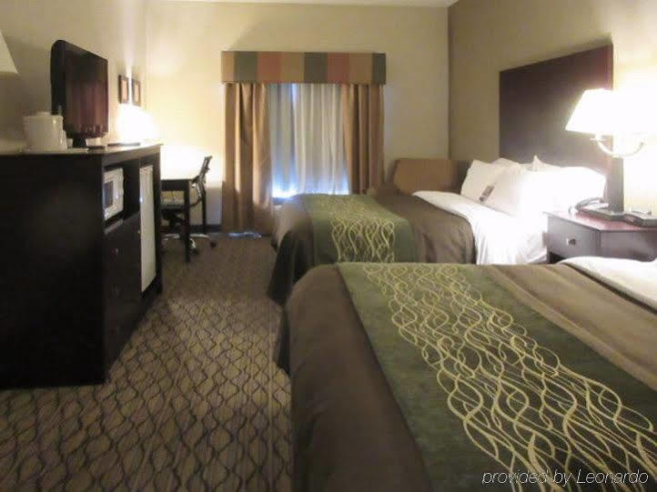 Comfort Inn Huntington Near University Esterno foto
